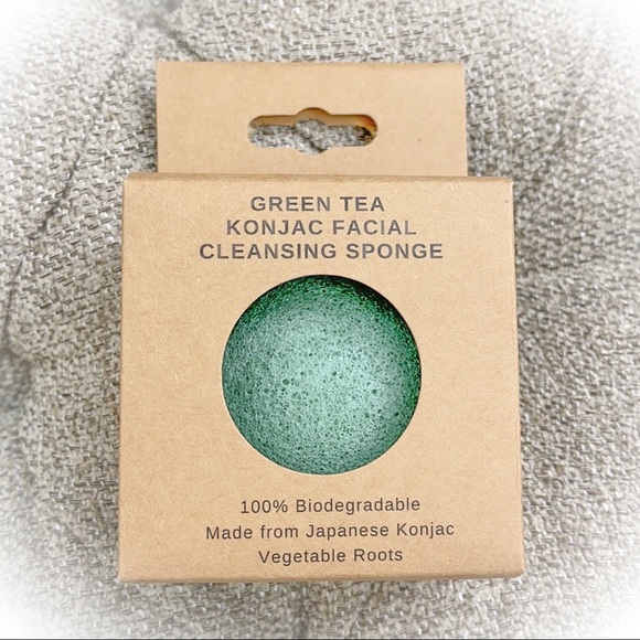 🌳Green Tea Konjac Facial Cleansing Sponge🌳 - Picture 2 of 5